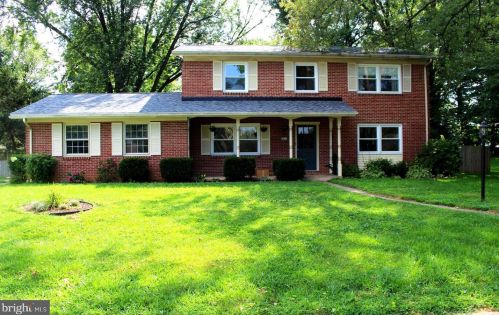 1017 Tracy Rd, Lancaster, PA 17601-4854