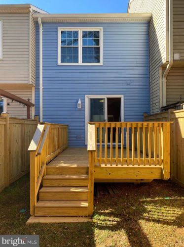 9608 Hastings Dr, Columbia MD  21046-1903 exterior