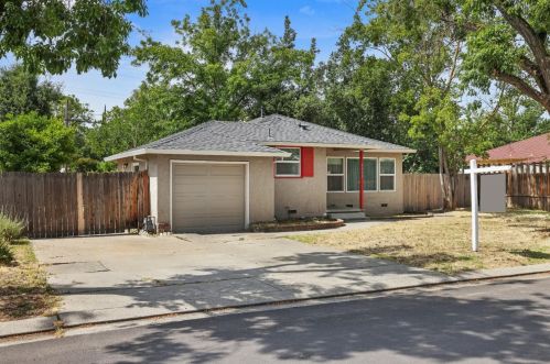 1320 Del Vista Ave, Modesto, CA 95350-4817