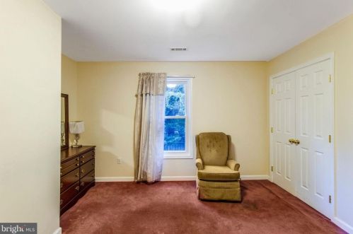 12606 Meadowood Dr, Silver Spring MD 20904-2928 exterior