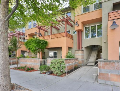 1421 1st St, San Jose, CA 95112-4837