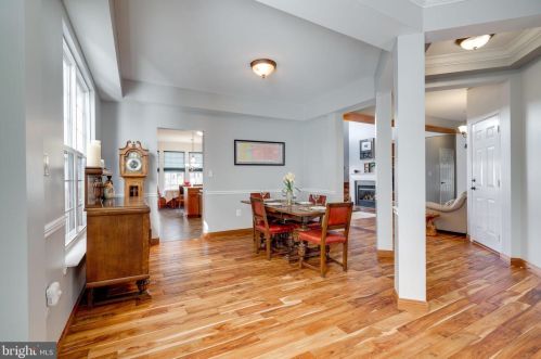 8923 Mayhew Ct, Lorton, VA 22079-4722