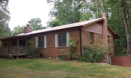 2741 Hedden Rd, Unaka, NC 28906-2323