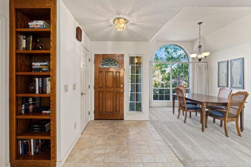 8450 Erika Jean Way, Fair Oaks, CA 95628-2658