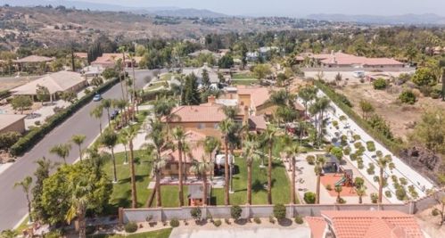 16122 Ponderosa Ln, Riverside CA  92504-6155 exterior