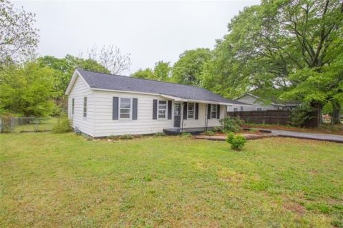 117 Hardy St, Williamston, SC 29697-1327