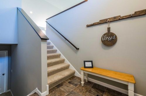 1204 Mulberry Ave, Montgomery, MN 56069-4211