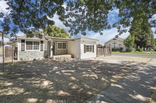 1095 22nd St, Merced, CA 95340-4226
