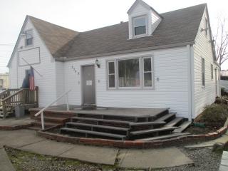 3348 Azalea Garden Rd, Norfolk VA  23513-2239 exterior