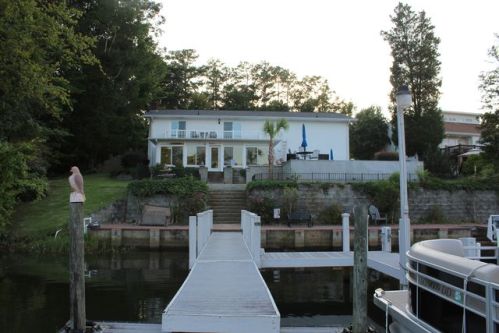28 Rocky Cove Rd, Lexington, SC 29072-9763