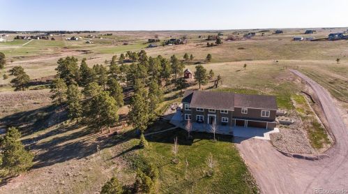 6200 Canyon Trl, Elizabeth, CO 80107-7958
