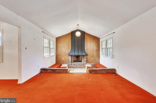 3005 Birchtree Ln, Silver Spring MD 20906-3035 exterior