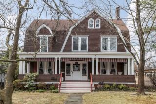 7 Berkeley Pl, Cranford, NJ 07016-1818