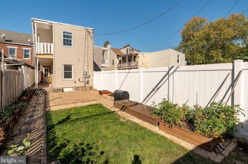 322 Princess St, York PA  17401-3836 exterior