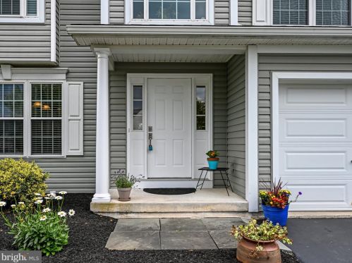 20 Coolidge Dr, Ephrata, PA 17522-1131
