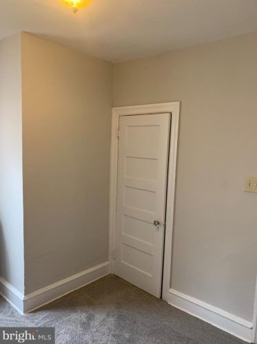 5927 4 St, Philadelphia PA 19140-2416 exterior