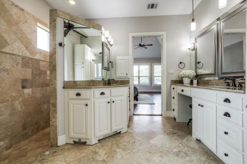 635 Mnr Dr, Argyle TX 76226-5920 exterior