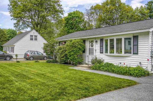 38 Elgin St, Nashua, NH 03060-5339