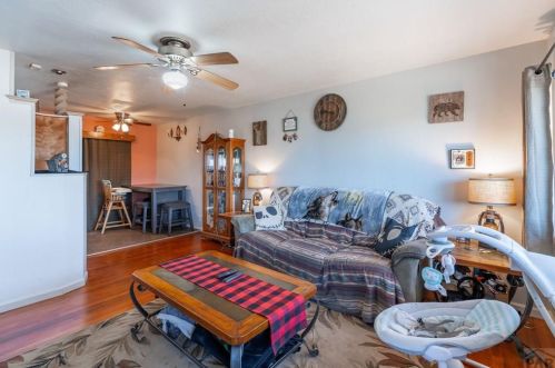 3206 Canterbury Ln, Pueblo, CO 81005-3331