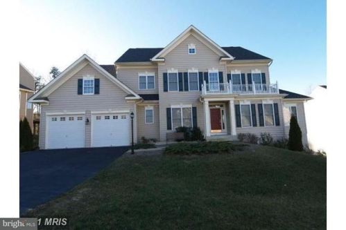 3319 Dondis Creek Dr, Triangle, VA 22172-2089