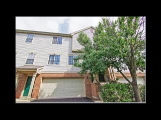 322 Southwicke Dr, Streamwood, IL 60107-3374