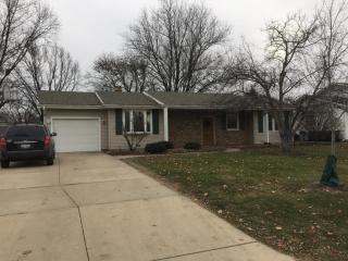 536 Cherokee Ct, Carol Stream IL  60188-1539 exterior