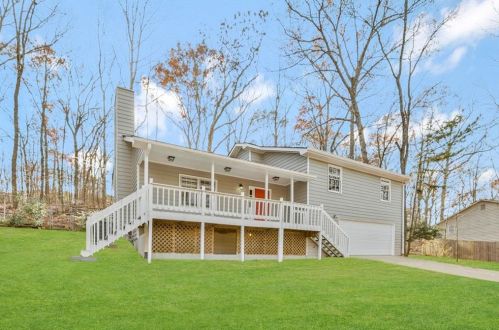 50 Guthrie Pl, Stockbridge GA  30281-3877 exterior