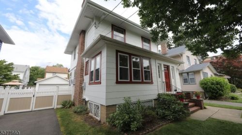 92 Fulton St, Bloomfield, NJ 07003-2210