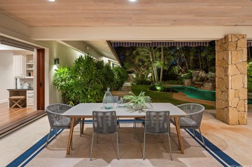 1037 Koloa St, Honolulu HI  96816-5101 exterior