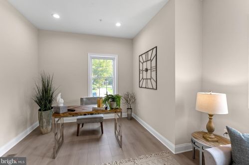 805 Colby Ave, Silver Spring MD 20912-5849 exterior