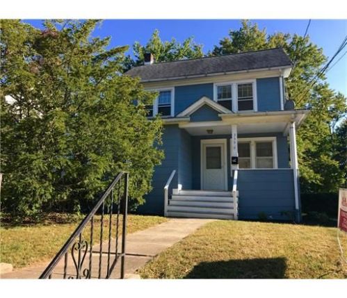 339 Walnut St, Green Brook, NJ 08812-1632