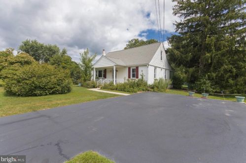 15 Van Leer Ave, Media, PA 19063-4521