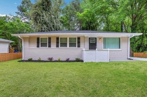 3575 Fairburn Pl, Atlanta GA  30331-1419 exterior