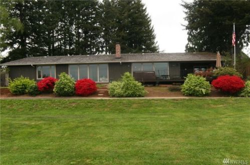 20 3rd St, Puget Island, WA 98612-9666