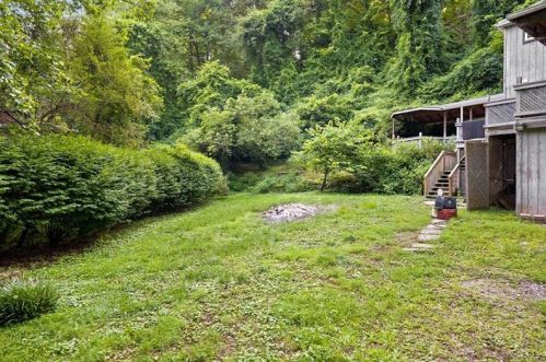 615 Webster Hollow Rd, North Belle Vernon, PA 15012-4902