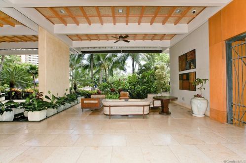 1551 Ala Wai Blvd, Honolulu HI  96815-1011 exterior