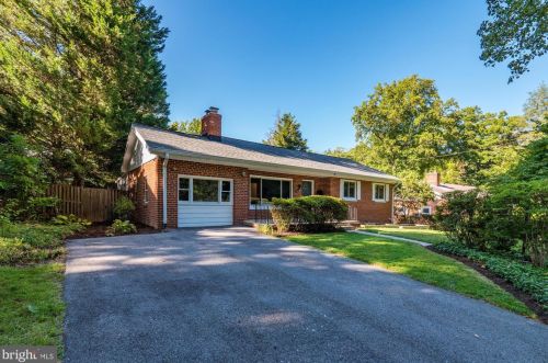 407 Greenbrier Dr, Silver Spring, MD 20910-4227