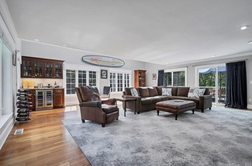26 Ruscoe Rd, Wilton CT  06897-1424 exterior