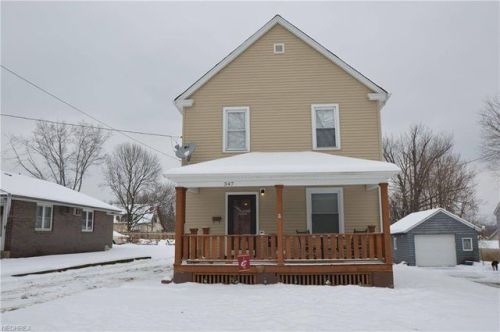 347 Spring St, Struthers OH  44471-1219 exterior