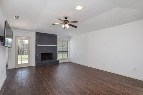 6808 Abilene Dr, Garland TX  75048-2856 exterior