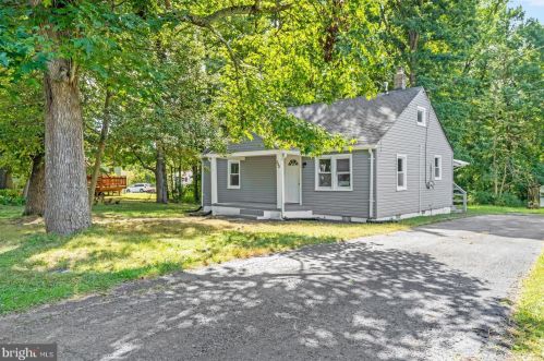 102 Spesutia Rd, Aberdeen, MD 21001-4014