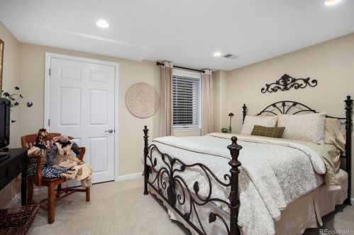 8453 Easter Pl, Englewood CO 80112-1851 exterior