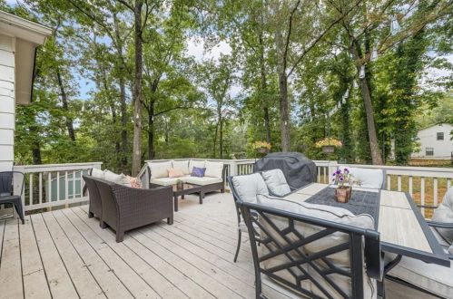 2579 Hatfield Cir, Atlanta GA  30316-3950 exterior