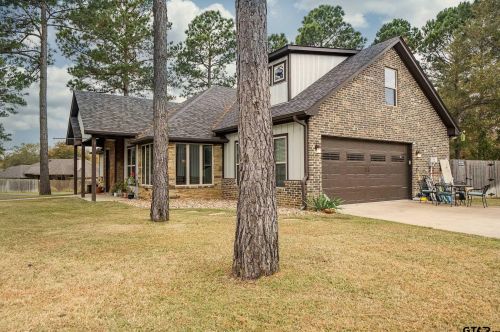 919 Millstone Ln, Chandler, TX 75758-5711