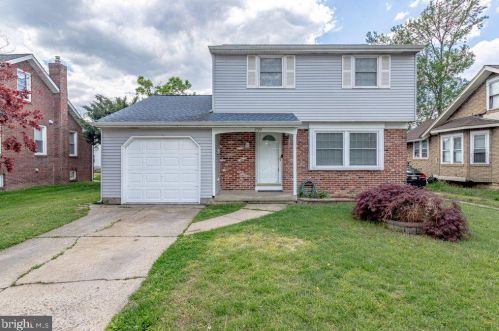 1725 46th St, Camden, NJ 08110-3668