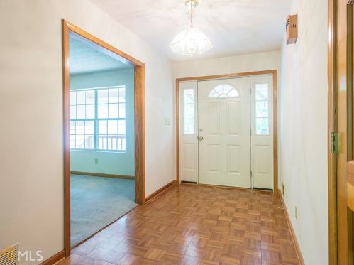 135 Watts Lake Rd, Mcdonough, GA 30252-4140