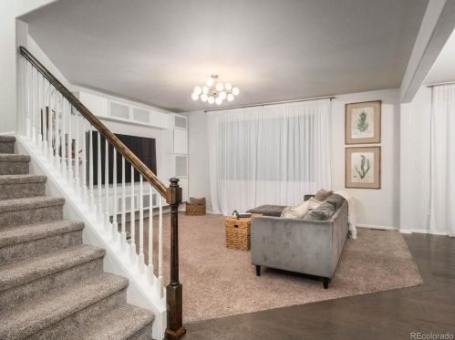 25380 Aberdeen Dr, Aurora CO 80016-3225 exterior