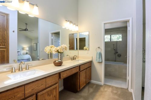 5900 Charter Oaks Dr, Hayward CA  94552-1678 exterior