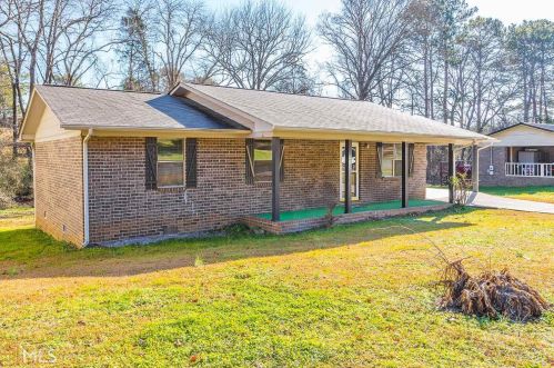 608 Windy Trl, Lafayette, GA 30728-2018