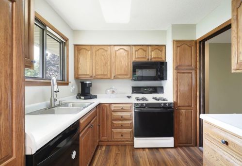 13202 Findlay Way, Saint Paul MN  55124-7999 exterior
